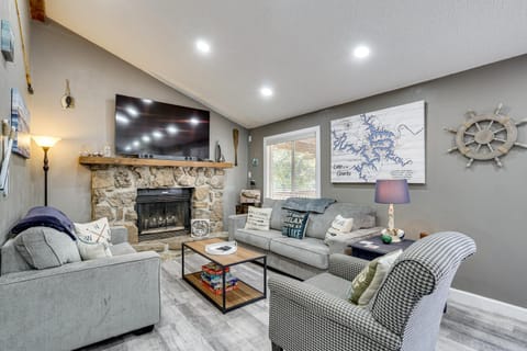 Lakefront Fun in Sunrise Beach! Pet-Friendly Home! House in Sunrise Beach