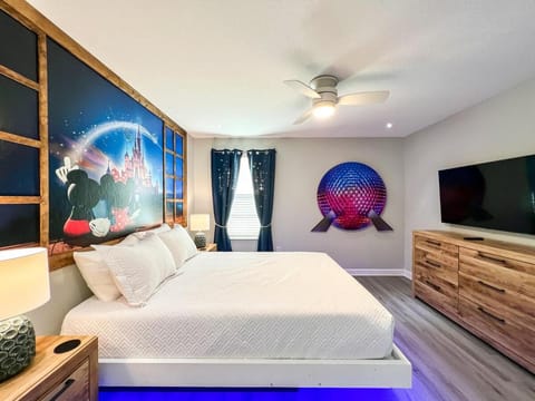 Magical Moments Luxury Disney Villa, Pool & Arcade Villa in Four Corners