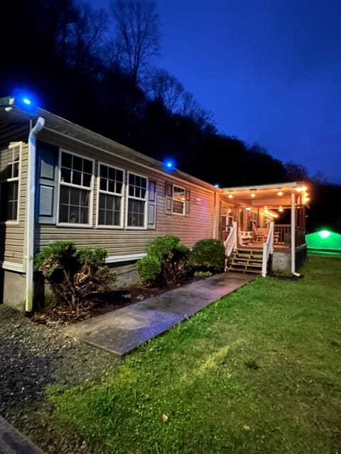 Devil Anse Home Rental House in West Virginia