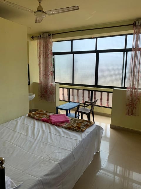 Bed, Balcony/Terrace, Living room, Photo of the whole room, Bedroom
