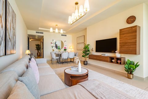 Sun Tower - Amazing Amenities - Elevator drive to Shams Boutik Mall - 1 min walk to the Beach - 5 min to ADGM, Cleveland, Galleria - Heart of Al Reem Island Apartment in Abu Dhabi