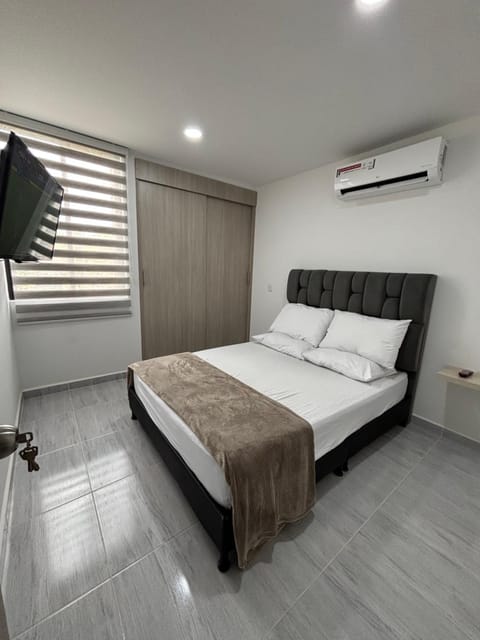 Bed, TV and multimedia, Bedroom, wardrobe, air conditioner