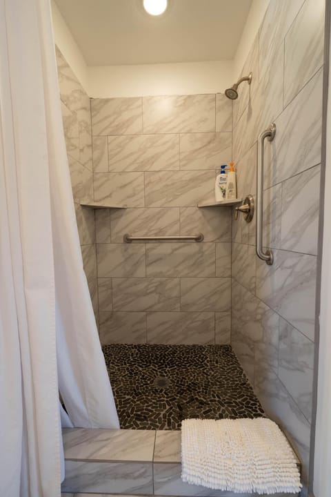 The Pioneer Yurt Luxury tent in Garden City