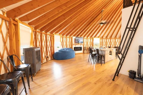 The Ute Yurt Luxury tent in Garden City