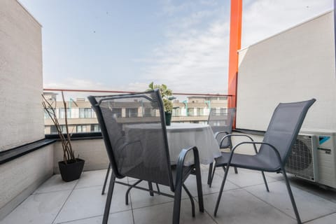 Patio, Day, View (from property/room), Balcony/Terrace