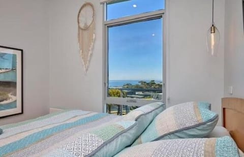 Seascape Retreat House in Bicheno