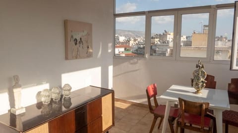 View (from property/room), Living room, Dining area