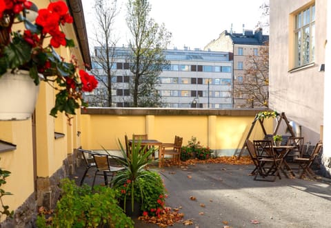 Inner courtyard view