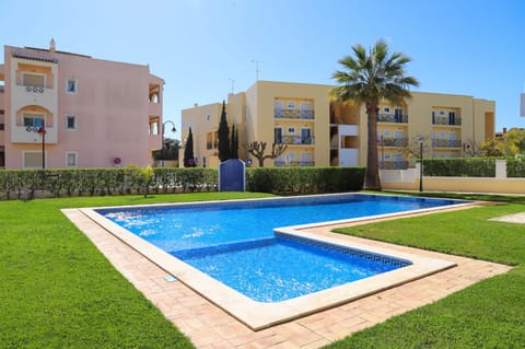 Garden, Swimming pool