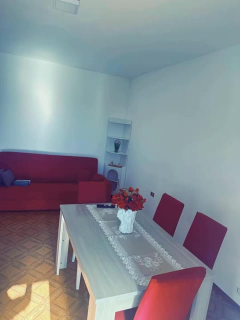 sole Apartment in Novara