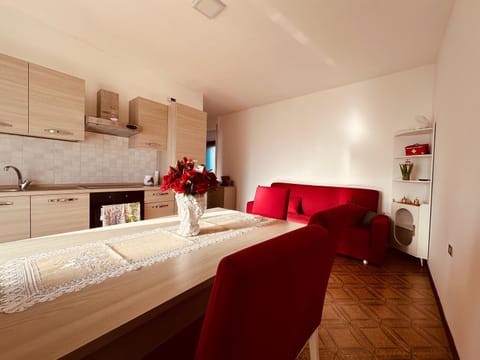 sole Apartment in Novara