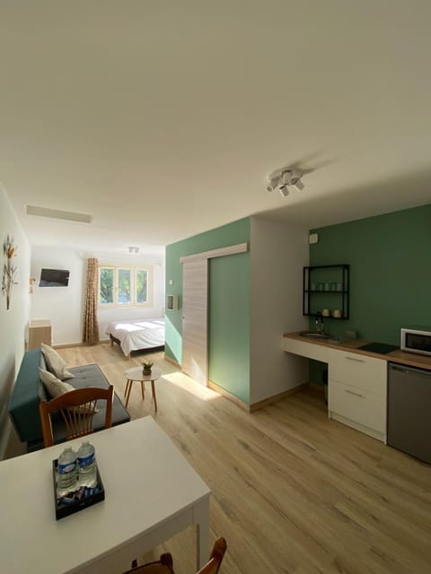 Living room, Bedroom