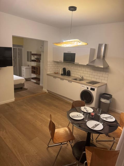 Studio 003 Avenue Louise Apartment in Saint-Gilles