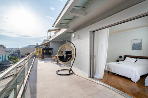 Bed, Day, View (from property/room), Balcony/Terrace, Bedroom