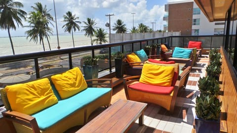 Pool view, Sea view, Street view