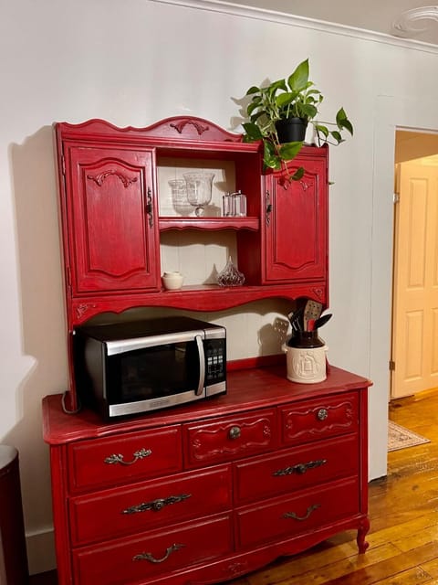 Coffee/tea facilities, Kitchen or kitchenette