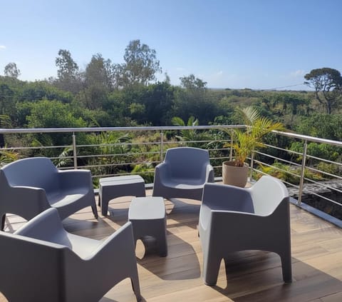 Balcony/Terrace, Mountain view
