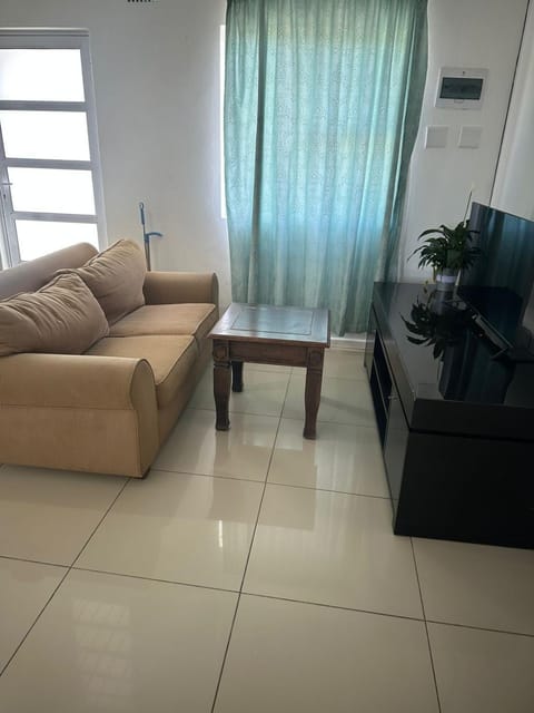 Dwellers Double Apartment in Cape Town