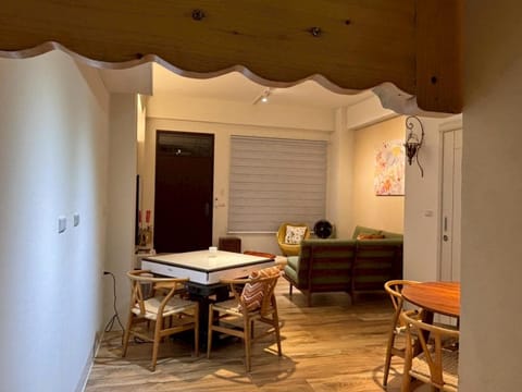 Game Room, Kitchen or kitchenette