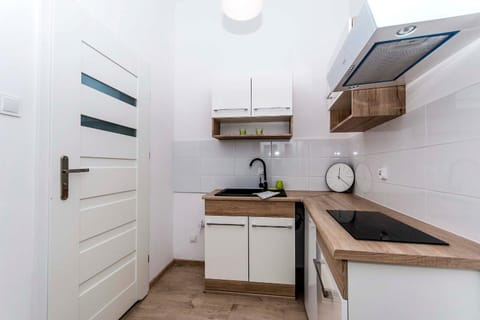 Rout Studio 5 min to Old Town Gdansk Apartment in Gdansk