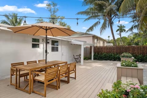 Spacious Miami Retreat with Private Backyard — Ideal for Families & Groups House in North Miami