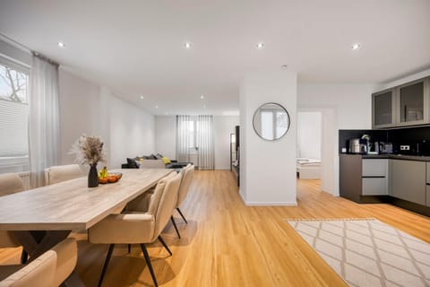 Kitchen or kitchenette, Dining area, pet friendly