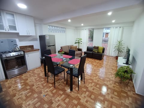 Living room, Dining area