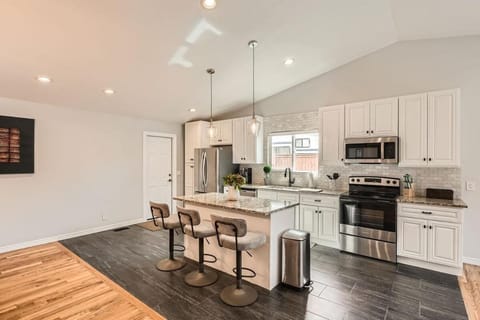 Kitchen or kitchenette, Dining area, dishwasher, stove, toaster