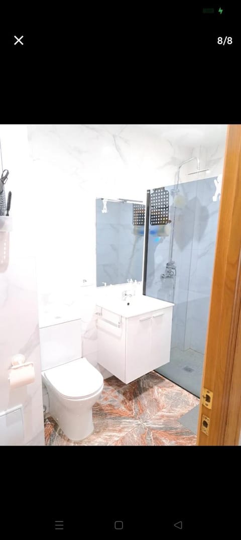 Habitación con dos camas para dos personas Vacation rental in Valencia