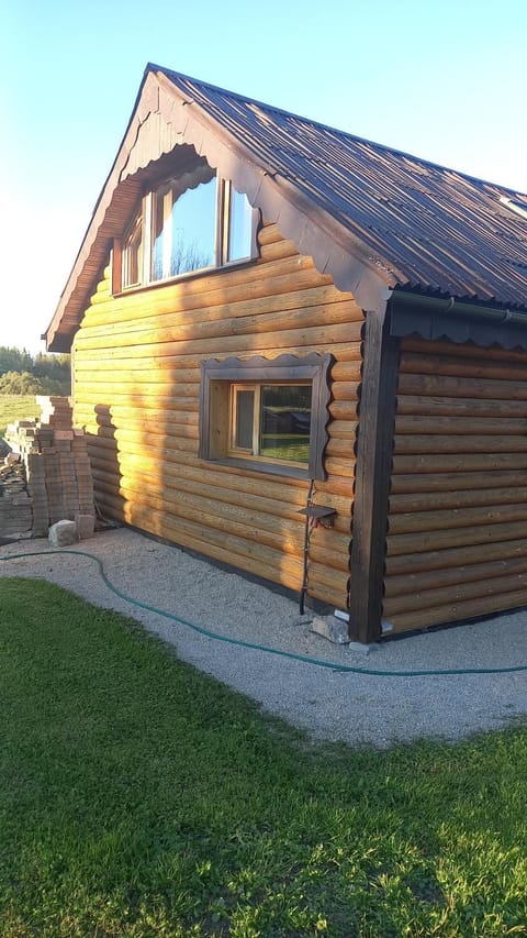Property building, Day