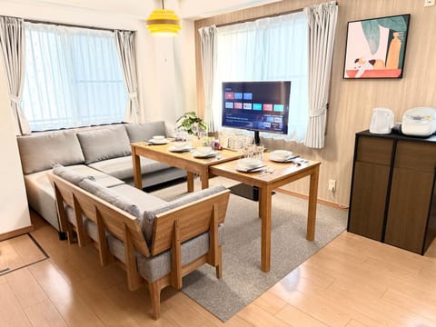 Living room, Dining area