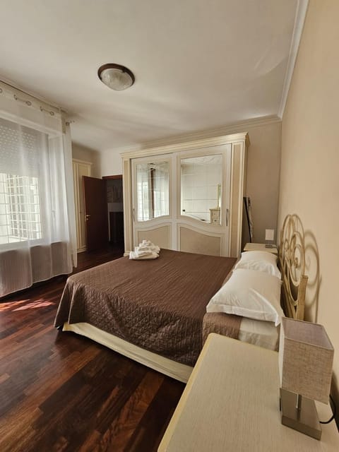 Dream & Fly Ombrine Apartment in Fiumicino