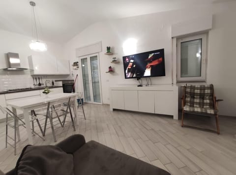 Dream & Fly Cena Apartment in Fiumicino