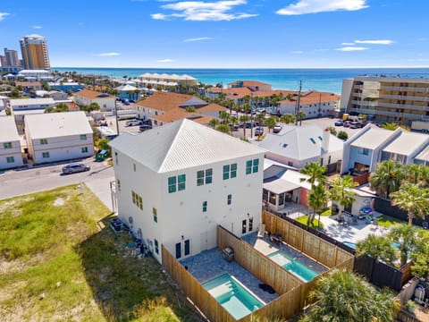 Sunset on Snapper C House in Lower Grand Lagoon