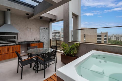 Natural landscape, View (from property/room), Balcony/Terrace