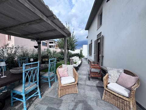 Property building, Living room