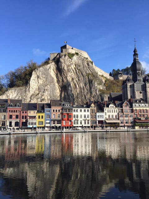 Les Voisins De Mr Sax Bed and Breakfast in Dinant