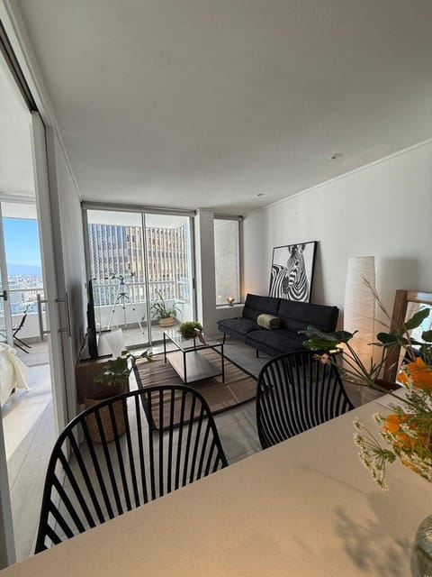TV and multimedia, Living room, Dining area