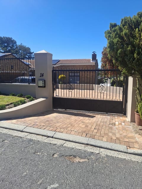 Property building, Street view