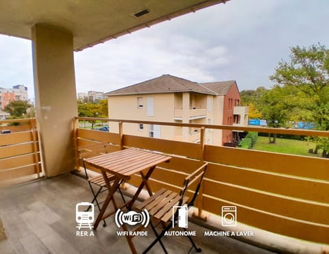 View (from property/room), Balcony/Terrace, Garden view, internet, washing machine