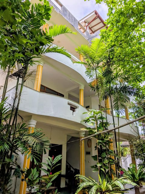 Property building, Garden, View (from property/room), Balcony/Terrace