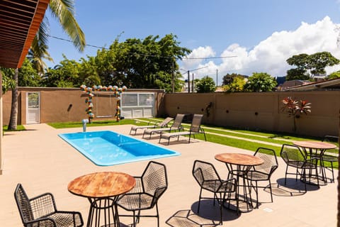 Seating area, Swimming pool