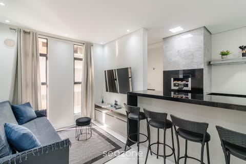 TV and multimedia, Living room, Dining area
