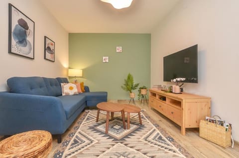 Communal lounge/ TV room, Living room