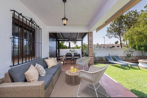 Day, Garden, View (from property/room), Balcony/Terrace, Garden view, sunbed