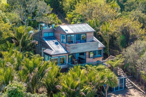 Property building, Day, Natural landscape