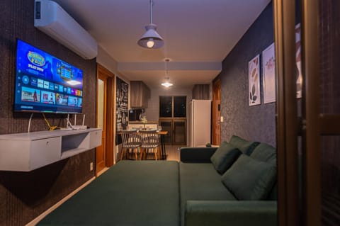 Communal lounge/ TV room, TV and multimedia, Living room