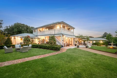 Property building, Garden