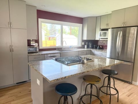 New cozy Fall foothill retreat in Boulder House in Boulder