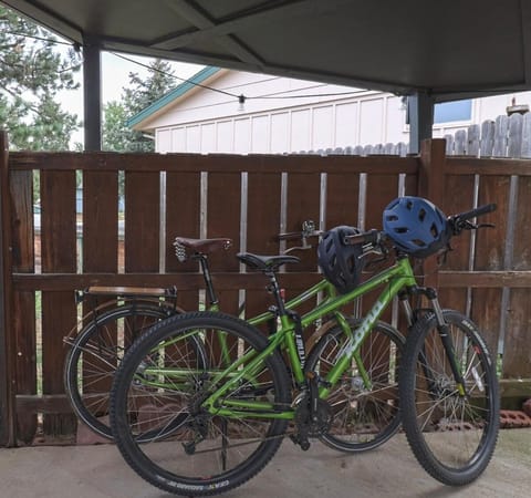 New cozy Fall foothill retreat in Boulder House in Boulder